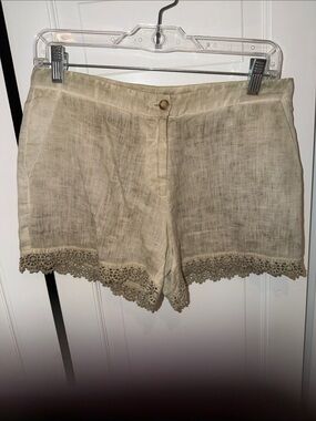 Crochet-Hem Linen Blend Women’s Shorts - Beige